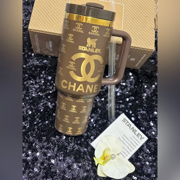 Bundle CCGold Logo Stainless Steel Tumbler Set in Black and Brown - Picture 4 of 8